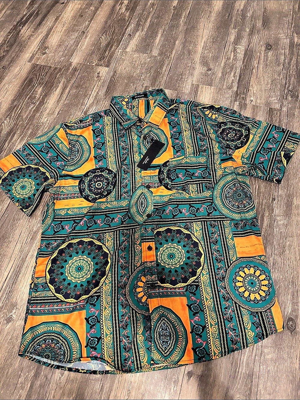 MCEDAR Paisley Short Sleeve Shirt in Green & Orange Size Large NWT